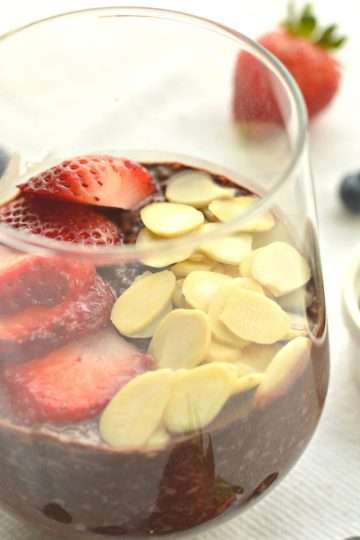 delicious-chocolate-chia-seed-pudding-for-diabetics-featured
